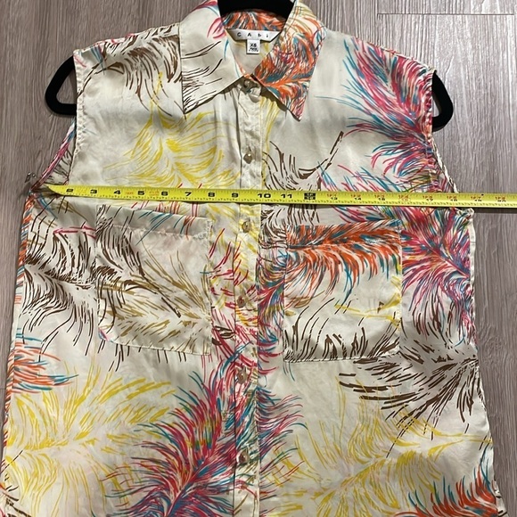 Cabi Women's 100% Silk Button Front Top XS Colorful Feather Print Sleeveless - Picture 11 of 16